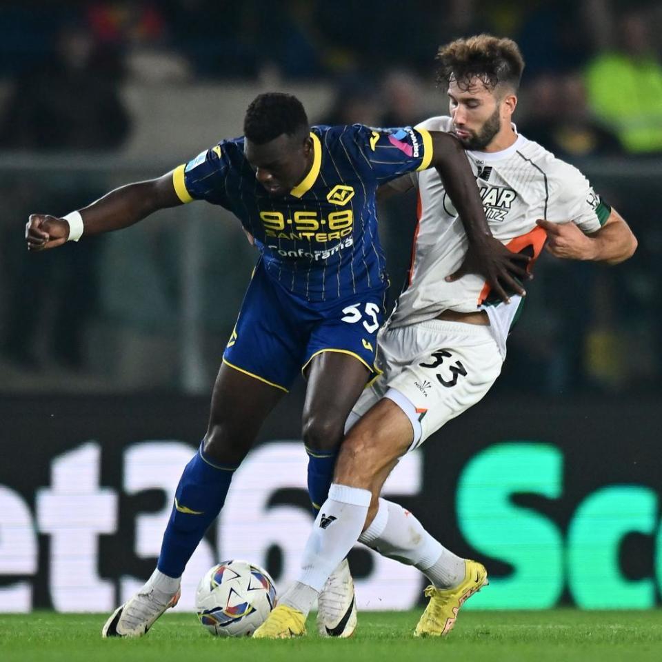 雷火电竞简介-那不勒斯遭遇连败，客场不敌维罗纳