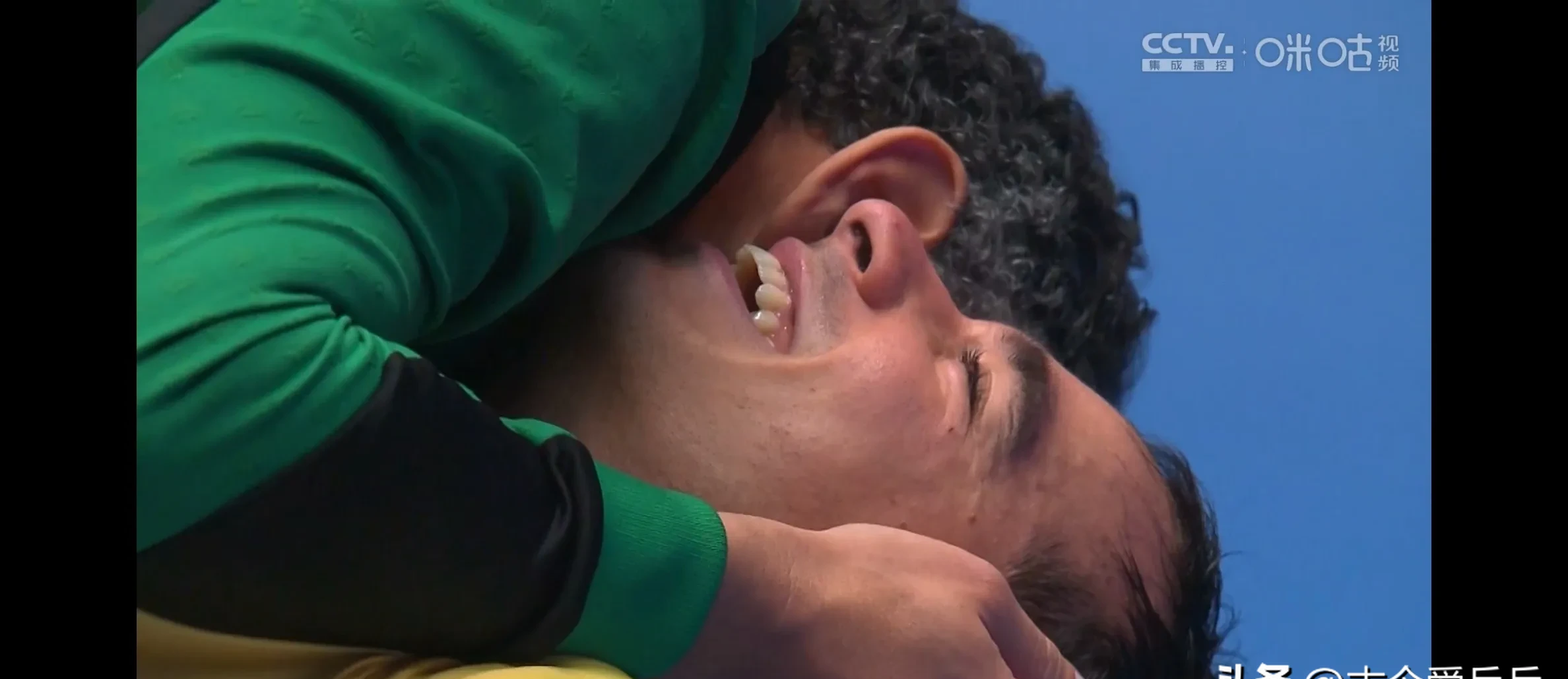 巴西队在团体比赛中力压对手获得冠军 巴西队在团体比赛中力压对手获得冠军