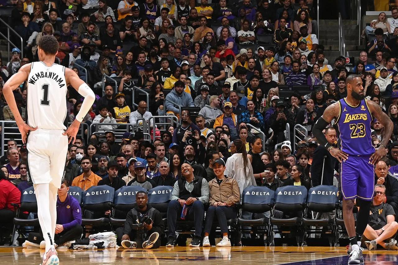 真实首发完胜替补!独行侠击败鹈鹕 真实首发完胜替补!独行侠击败鹈鹕