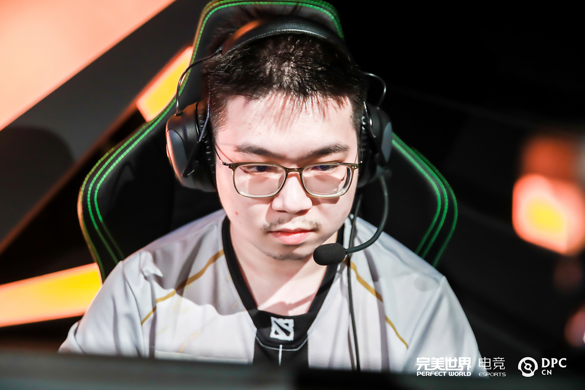 包含全球瞩目!Dota2赛事即将收官的词条 包含全球瞩目!Dota2赛事即将收官的词条