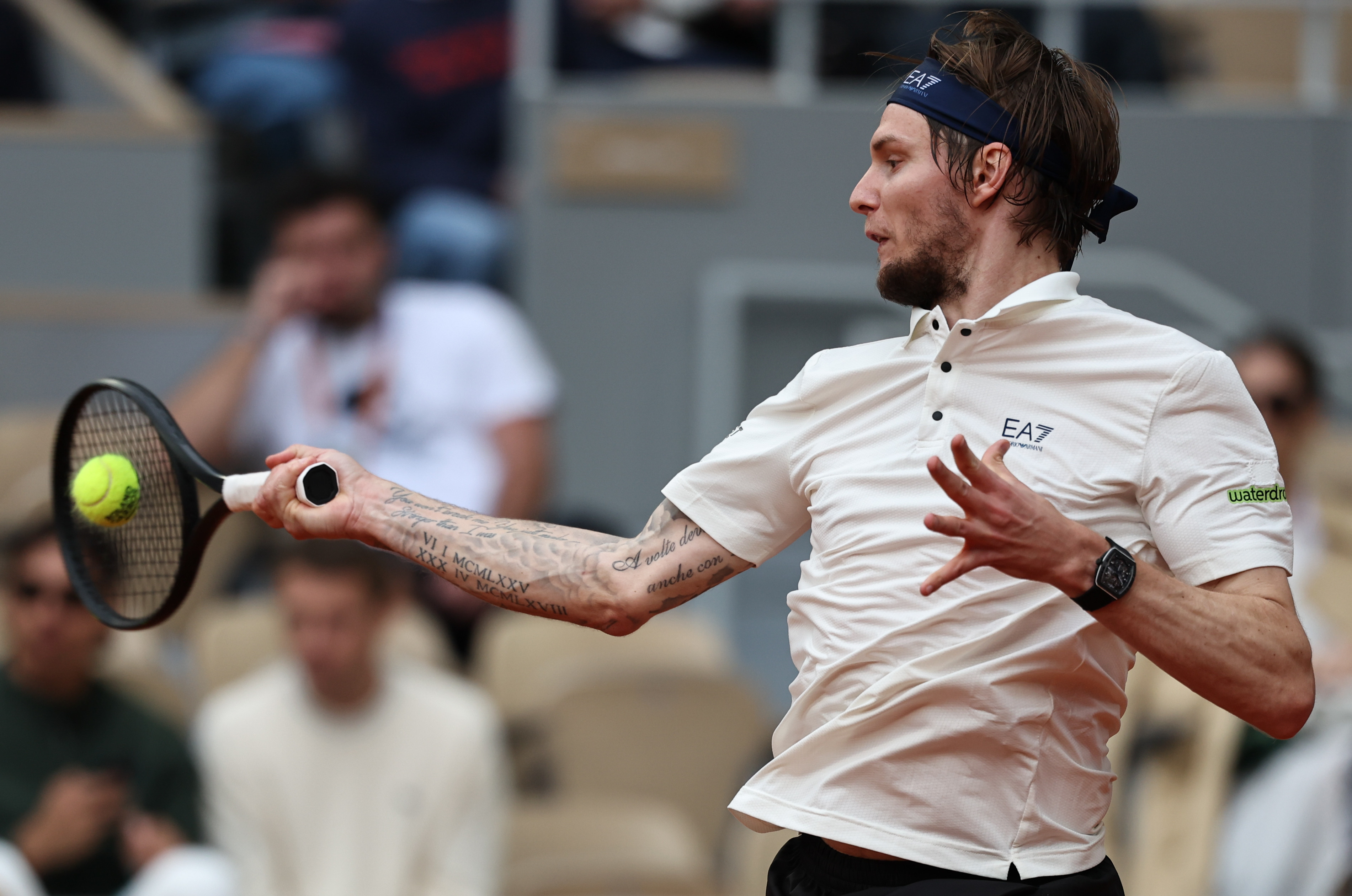 澳网横扫法网，辛纳点燃赛场