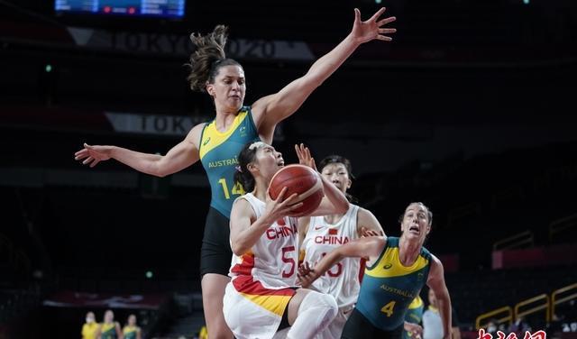 俄罗斯女篮实现完美连胜，跻身决赛