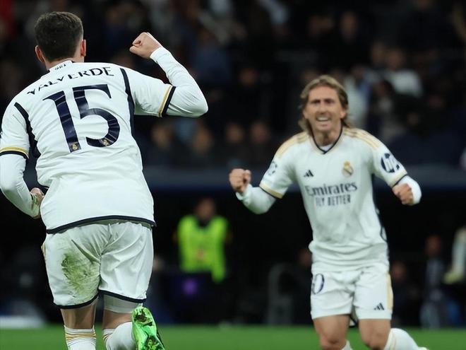 皇马遭遇阿贾克斯逆袭，欧冠夺冠悬了