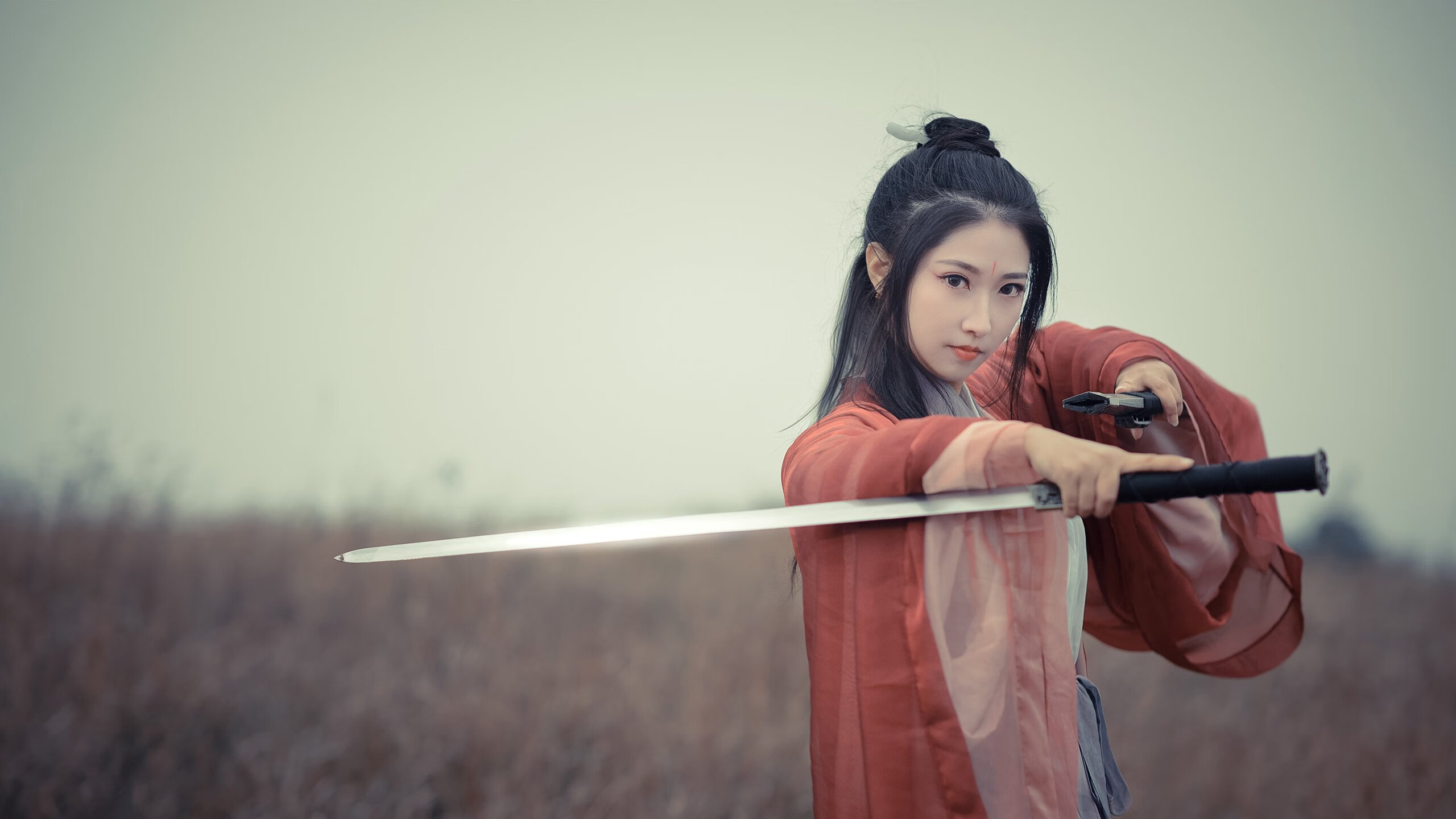 时光交错下的绿茵智性,贝林厄姆的锐利突破与米兰节奏的永恒掌控