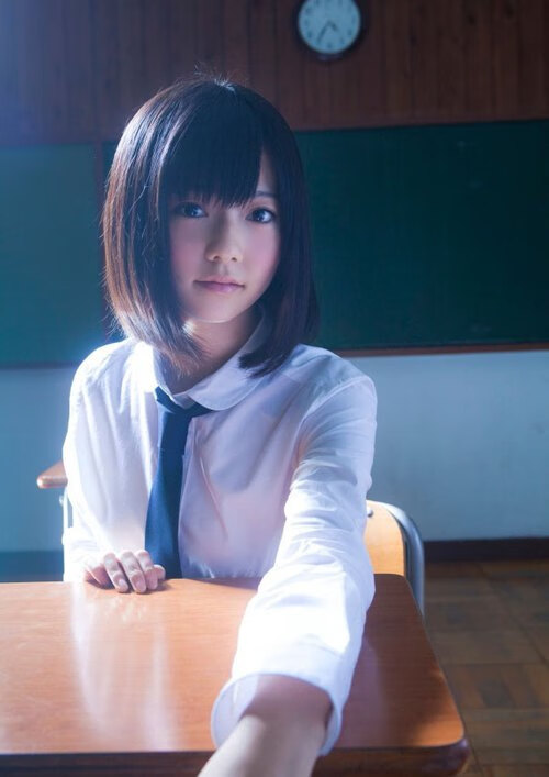 雷火电竞简介-冰与火之歌，斯蒂芬·库里与那场奠定王朝的孤勇之战