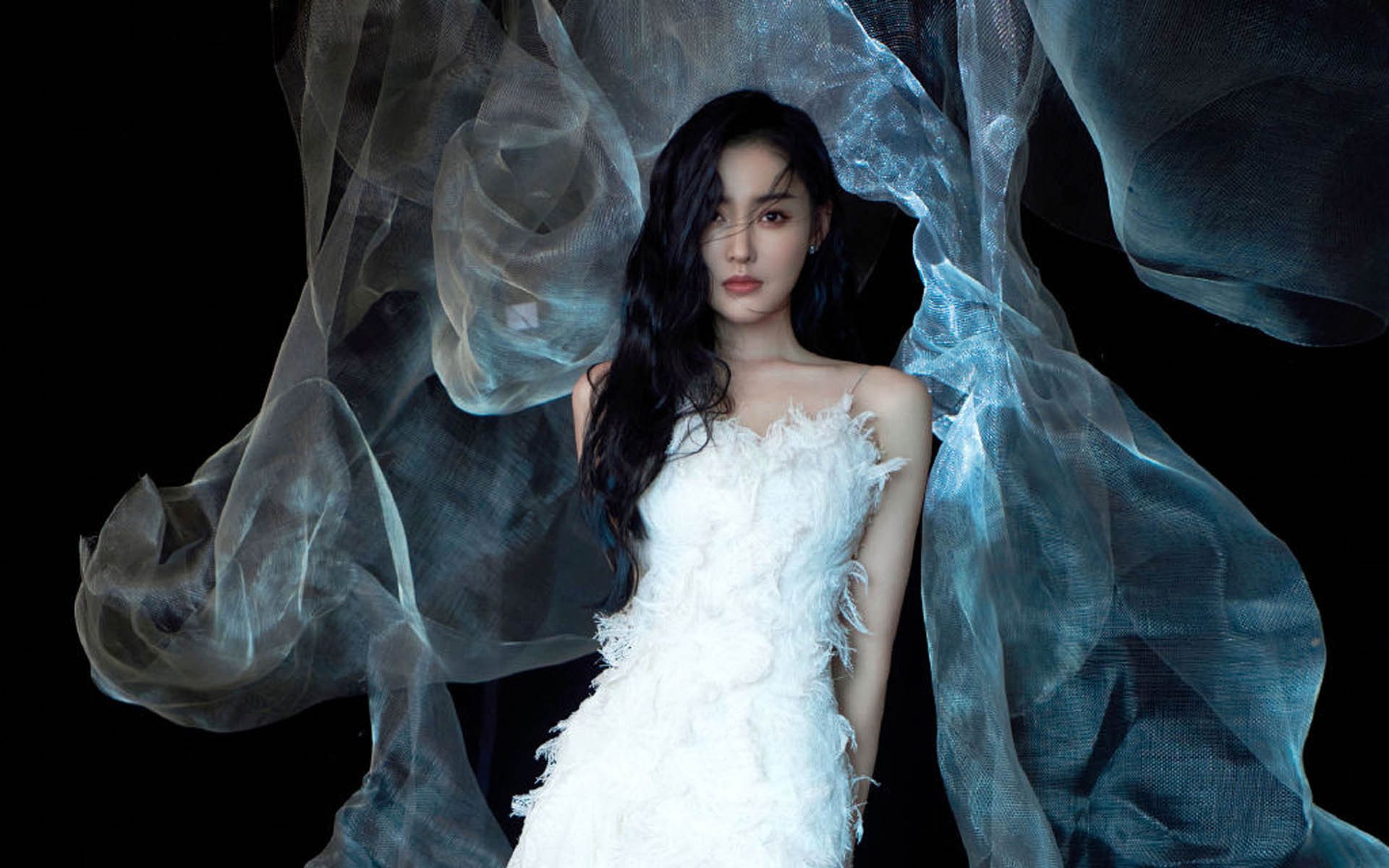 雷火电竞app-玫瑰战争，阿尔瓦雷斯单骑刺破长空，法兰西提前终结新西兰悬念